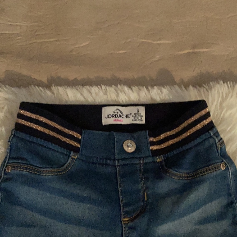 Jordache Girls Jeans - Picture 2 of 6